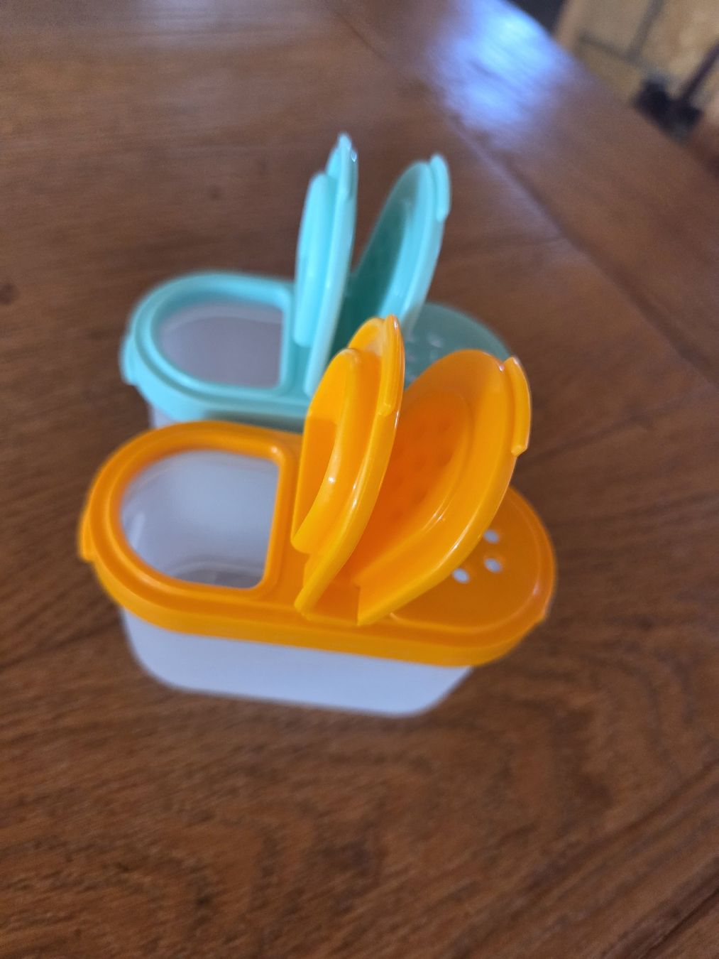 Tupperware Recipients et similaires: Tupperware  – Neuf (Voir description) à La Chaux-de-Fonds par miami-vice1985 2