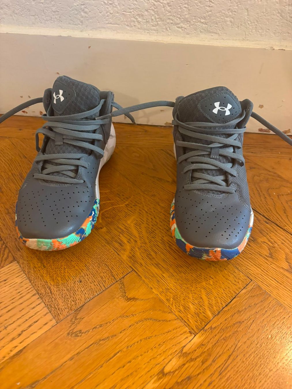 Under Armour Scarpe per ragazzi: UNDER ARMOUR GS JET 21 BLACK – Usato da Genève venduto da pie_7lrf
