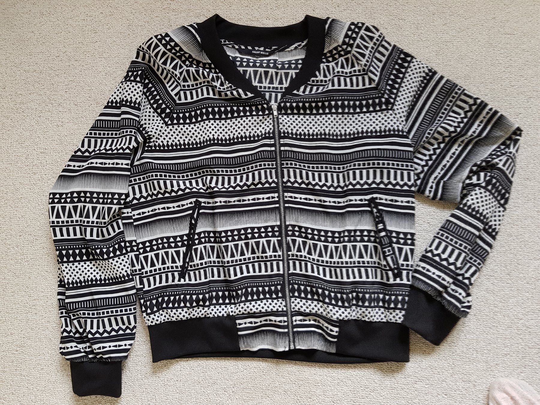 Giacche: Coole, superdünne Sommerjacke, ca. Gr. S – Usato da Winterthur venduto da Mick77
