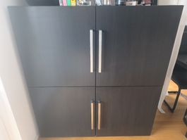 IKEA BESTÅ Schrank schwarzbraun – 120 × 130 × 40 cm