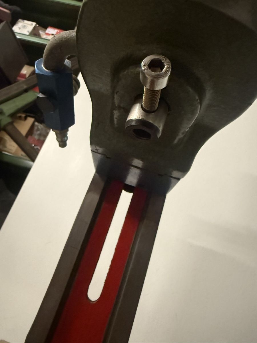 Tutte le macchine: Presse pneumatisch – Usato da Sirnach venduto da S54Power 4