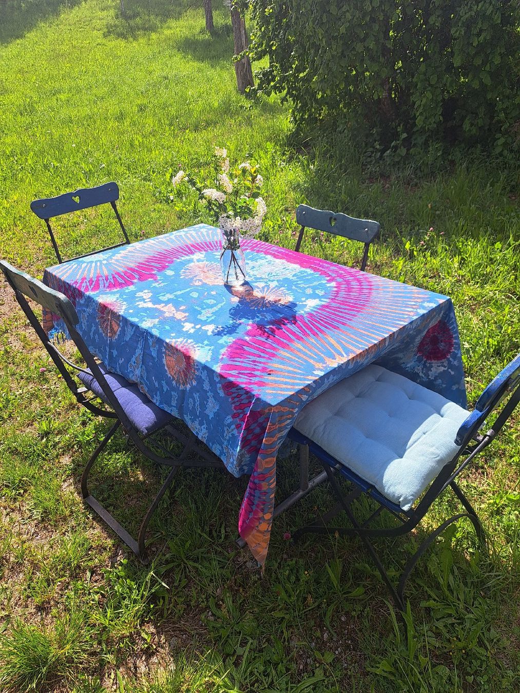 Set di tavolo e panche: Gartentisch aus Blech, klappbar, mit 4 Stühlen, antik – Usato da Fahrni b. Thun venduto da skippy99 7