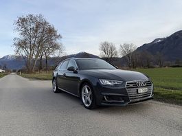 Audi A4 Avant quattro