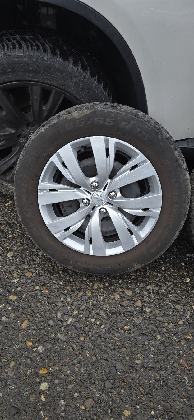 Peugeot Cerchioni: Felgen Peugeot 208 – Usato da Aarburg venduto da suh_kbn9 1