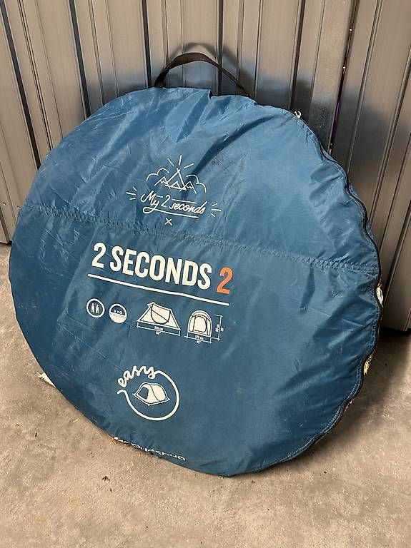 Tende : Tente Quechua 2 Seconds 2 ? 2 personnes – Usato da Sion venduto da nicolas99 1