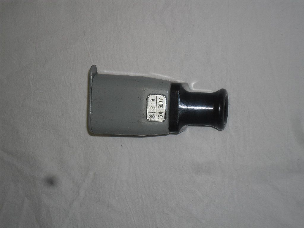 Spine: 400 Volt - Kupplung , 15 A , 4 polig , Metall – Usato da Büren SO venduto da omsa