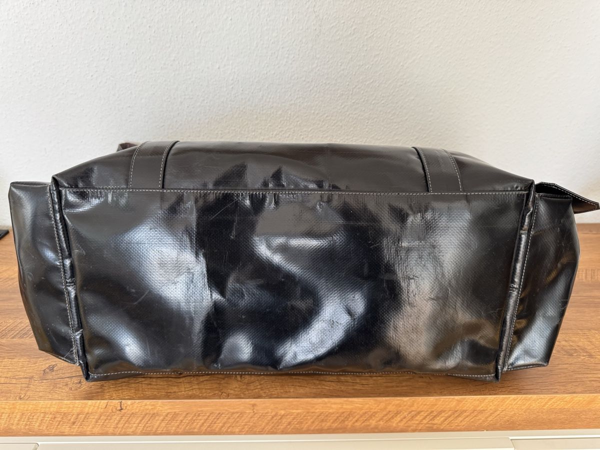 Freitag Borse: FREITAG REFERENCE*R516 HILTEN NOIR TOP – Usato da Brügg BE venduto da Goob 4