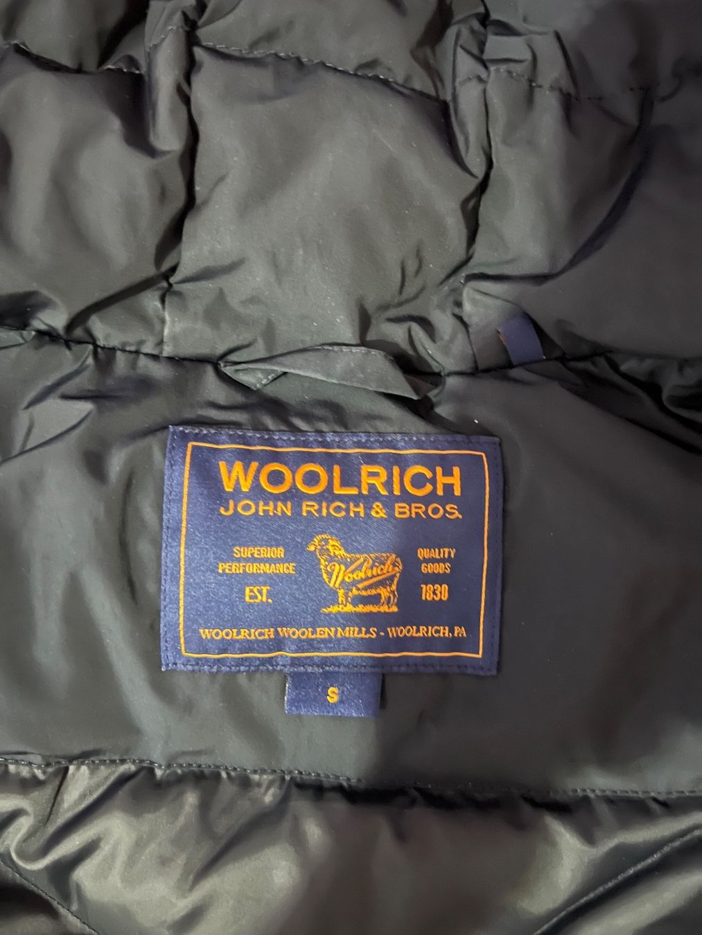 Woolrich Vestes: Woolrich Jacke in Dunkelblau – D'occasion à Neuenhof par miravesna 1