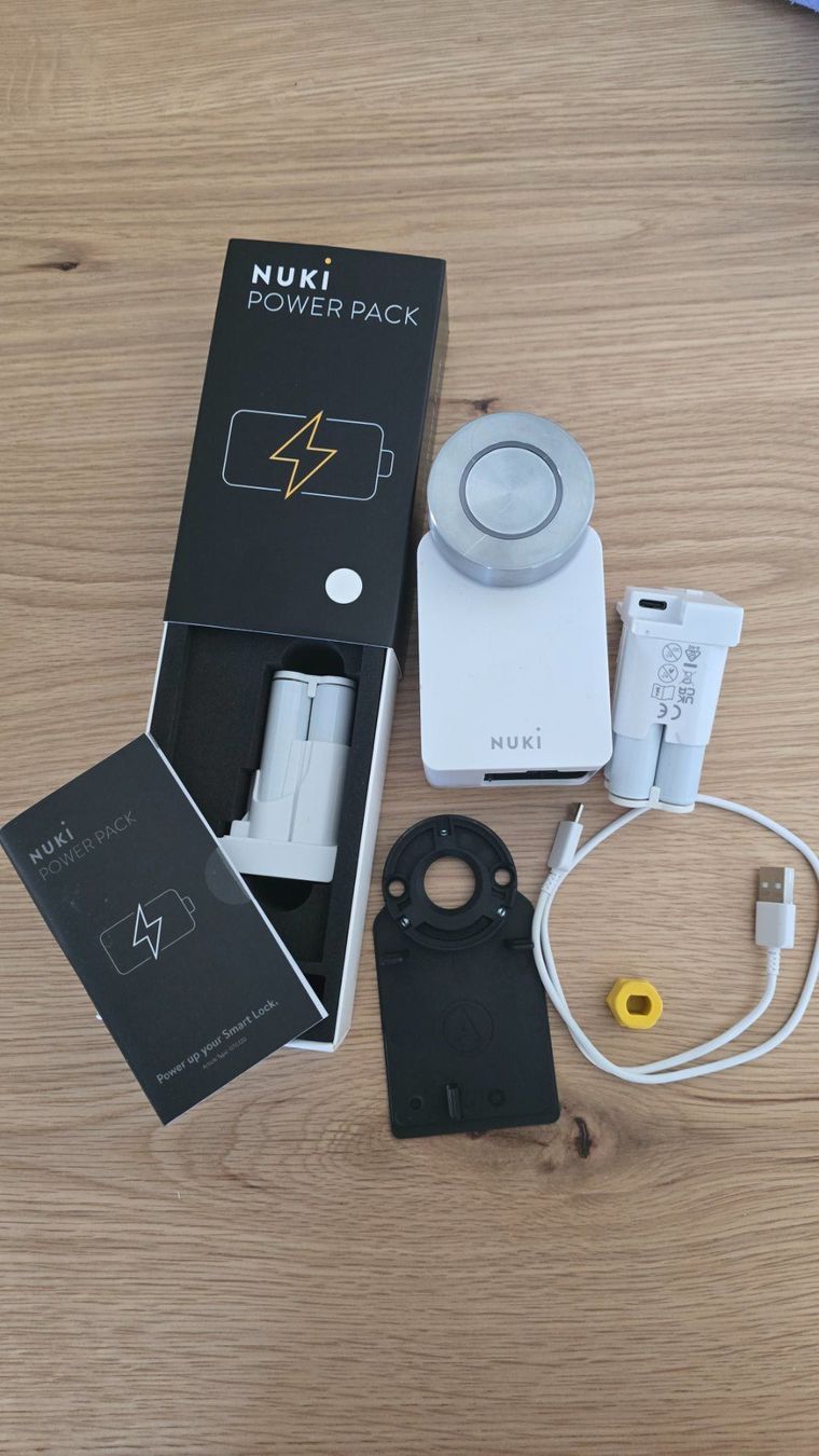 Nuki Schlösser: NUKI smart lock 3.0 mit power pack – Gebraucht aus Weinfelden von Zero_eight
