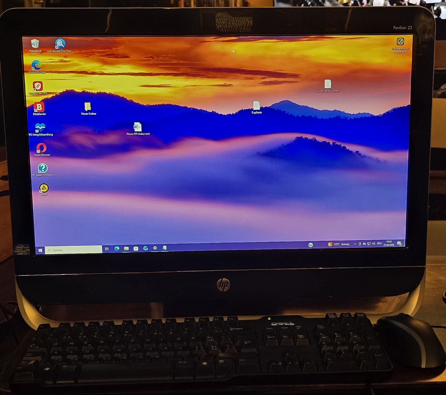Hewlett Packard PCs: HP Pavillon 23, Windows 10 home – Gebraucht aus Oberhof von LordoftheGlen