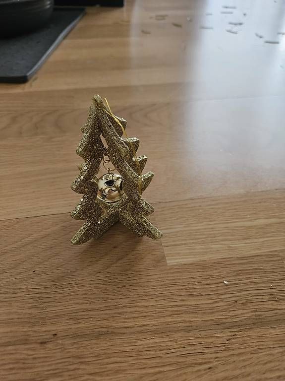 Tutte le decorazioni: Verschiedener Baumschmuck – Usato da Affoltern am Albis venduto da rahelvolli 4