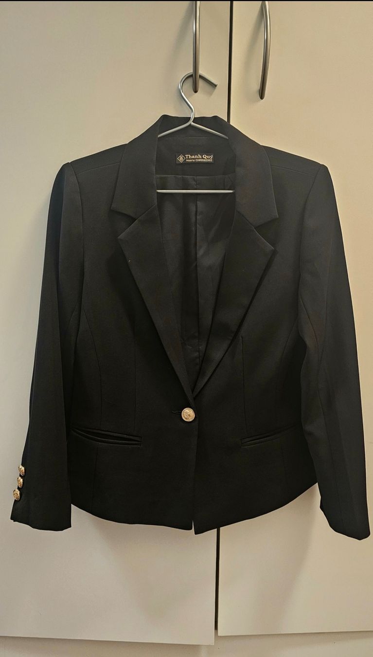 Giacche: Black Blazer – Usato da Montreux venduto da ser_v2m9