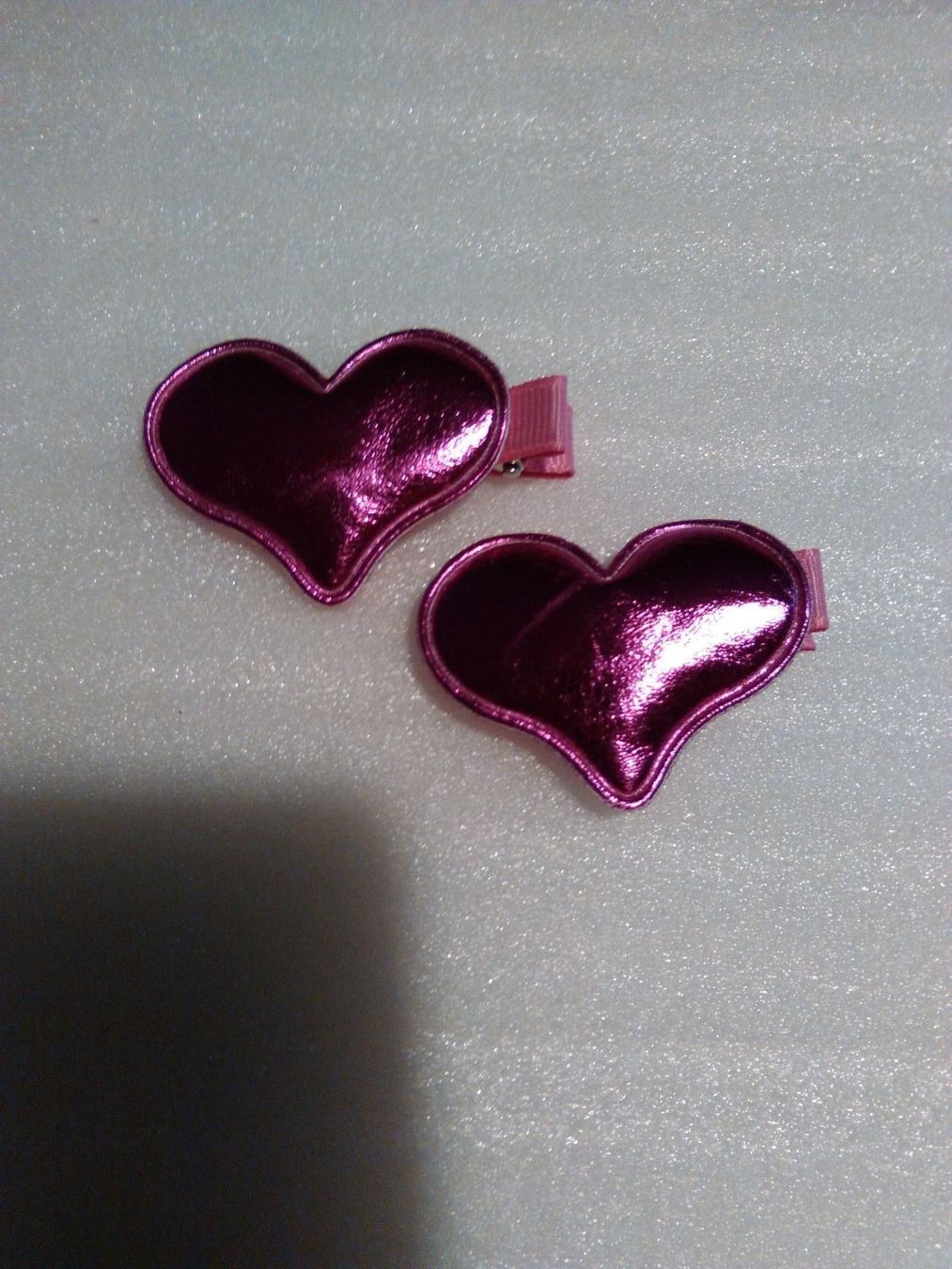 Accessoires pour cheveux: HAARKLIPS;2 herzen,lela farbe – Neuf (Voir description) à Basel par bijoutrie_4 5