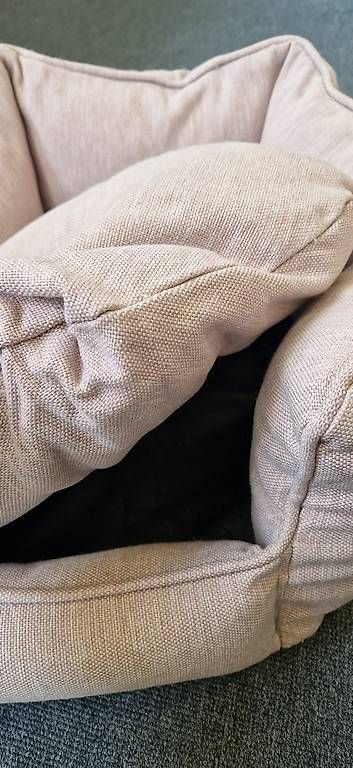Liege- & Schlafplätze: wunderschönes hunde oder katzenbett altrosa – Gebraucht aus Oberengstringen von bibiso 2