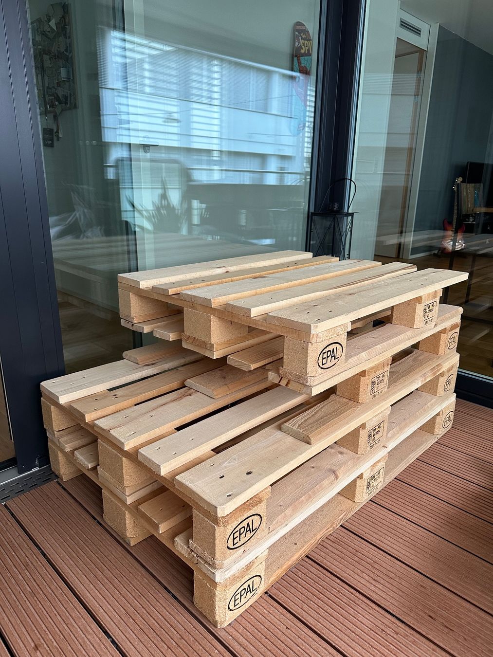 Pallets: Palettenbett 160x210 – Usato da Zurich venduto da mtnfbg21
