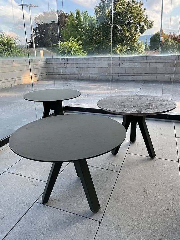 Tische: 3 Stylish outdoor coffee/side tables – Gebraucht aus Oberwil BL von AGALLI1972 2