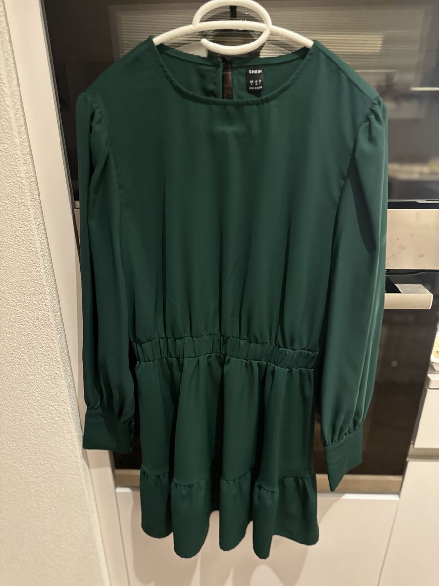 Shein Robes: Kleid – Neuf (Voir description) à Wollerau par sesi2204