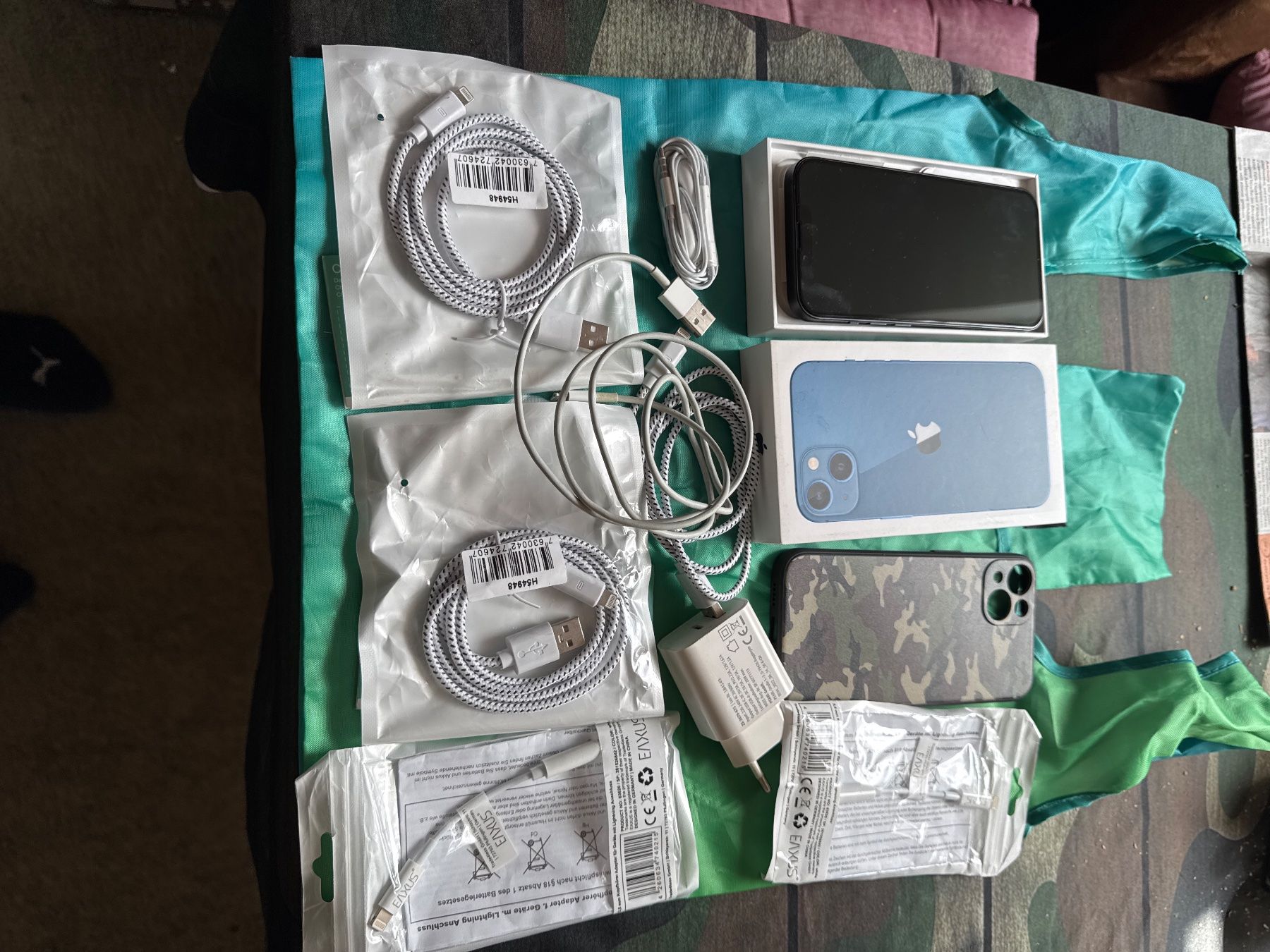 Apple Telefoni cellulari / Smartphones: Occasion IPhone 13 in einem Top Zustand – Usato da Olten venduto da dwa_ls6j
