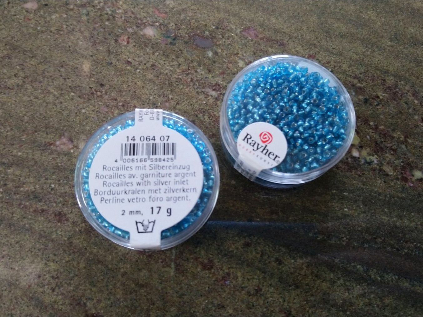 Perle (finte): 2 Dosen Rocailles Perlen türkis, 2mm – Nuovo (secondo la descrizione) da Jonen venduto da h-blxgirl79