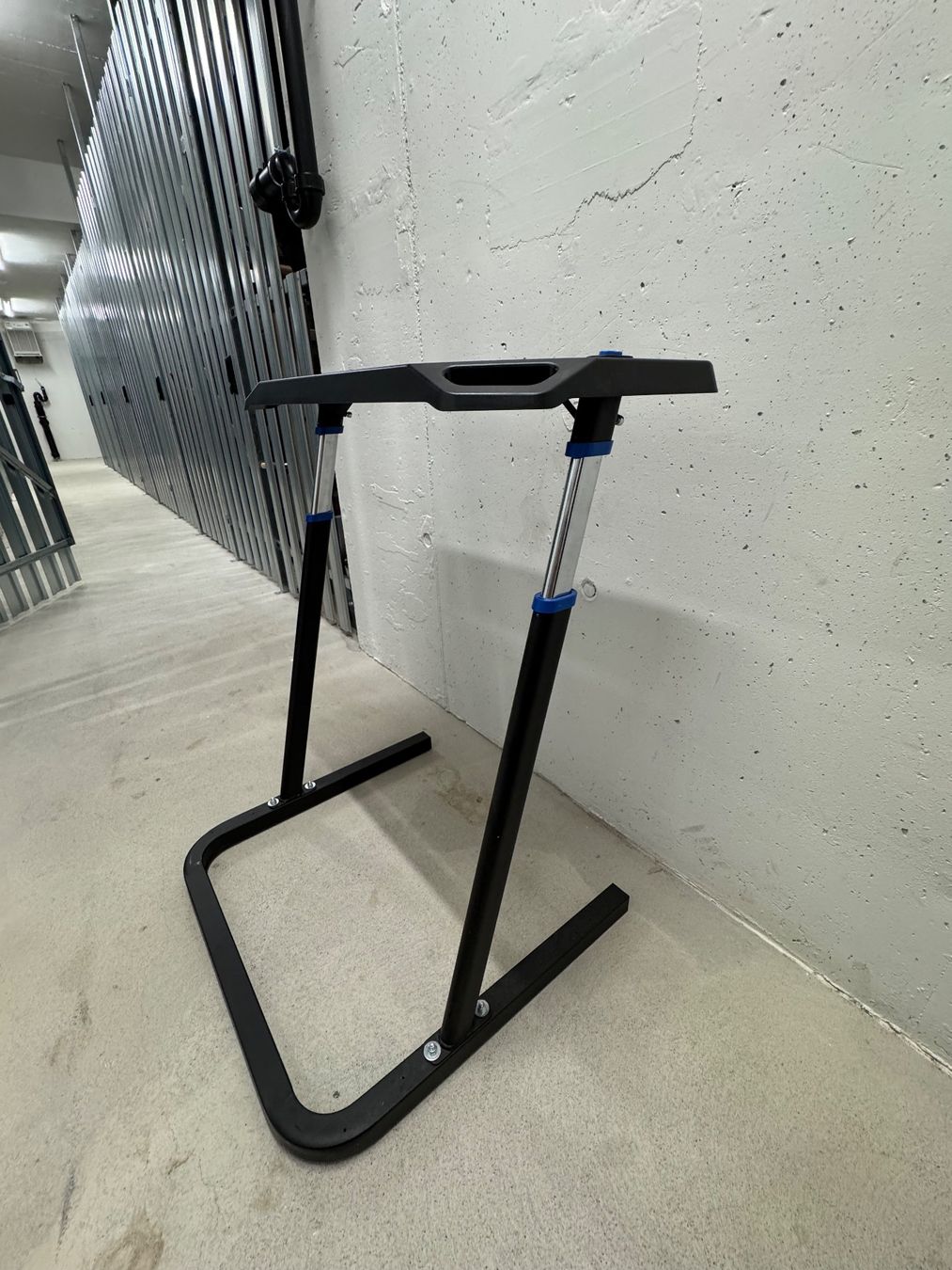 Vélos d'appartement: Table Home Trainer – D'occasion à Zürich par Benjamin.dene 1