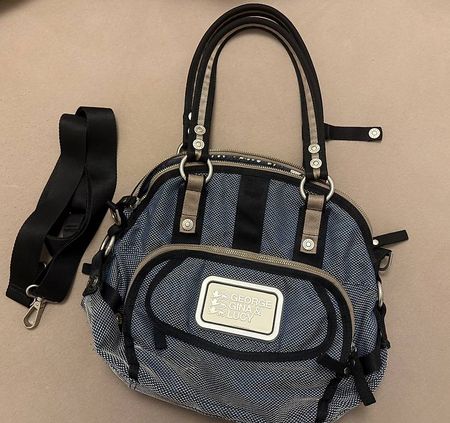 George, Gina & Lucy Tasche
