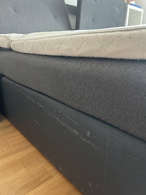 Lits: Boxspringbett  – D'occasion à Luzern par nadjak. 1