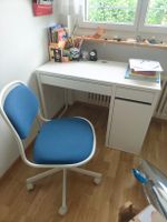 Kinder-Pult und Drehstuhl von IKEA, guter Zustand