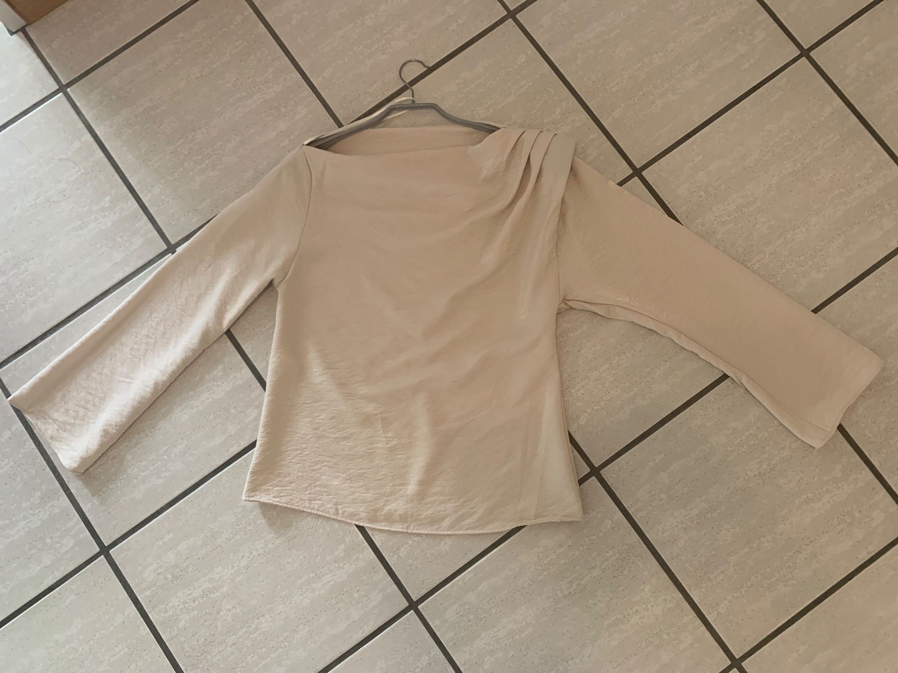 Camicette: Neue Bluse – Nuovo e nell'imballaggio originale da Lausen venduto da tiguan07 3