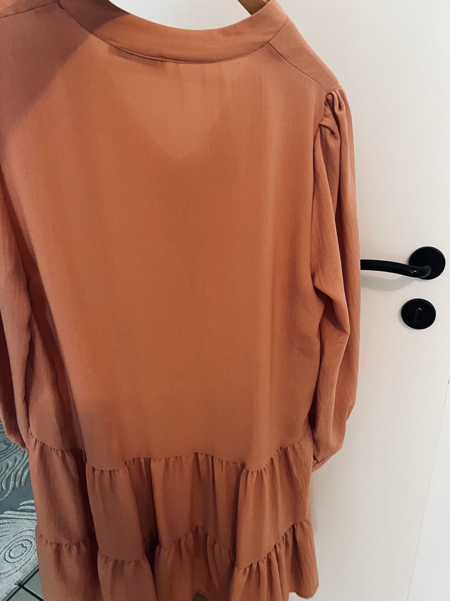 Robes: Ich verkaufe ein Damenkleid – Neuf (Voir description) à barbengo par gatto04 2