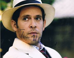 Tom Hollander 1967- Autogramm signiert Foto 20x25cm