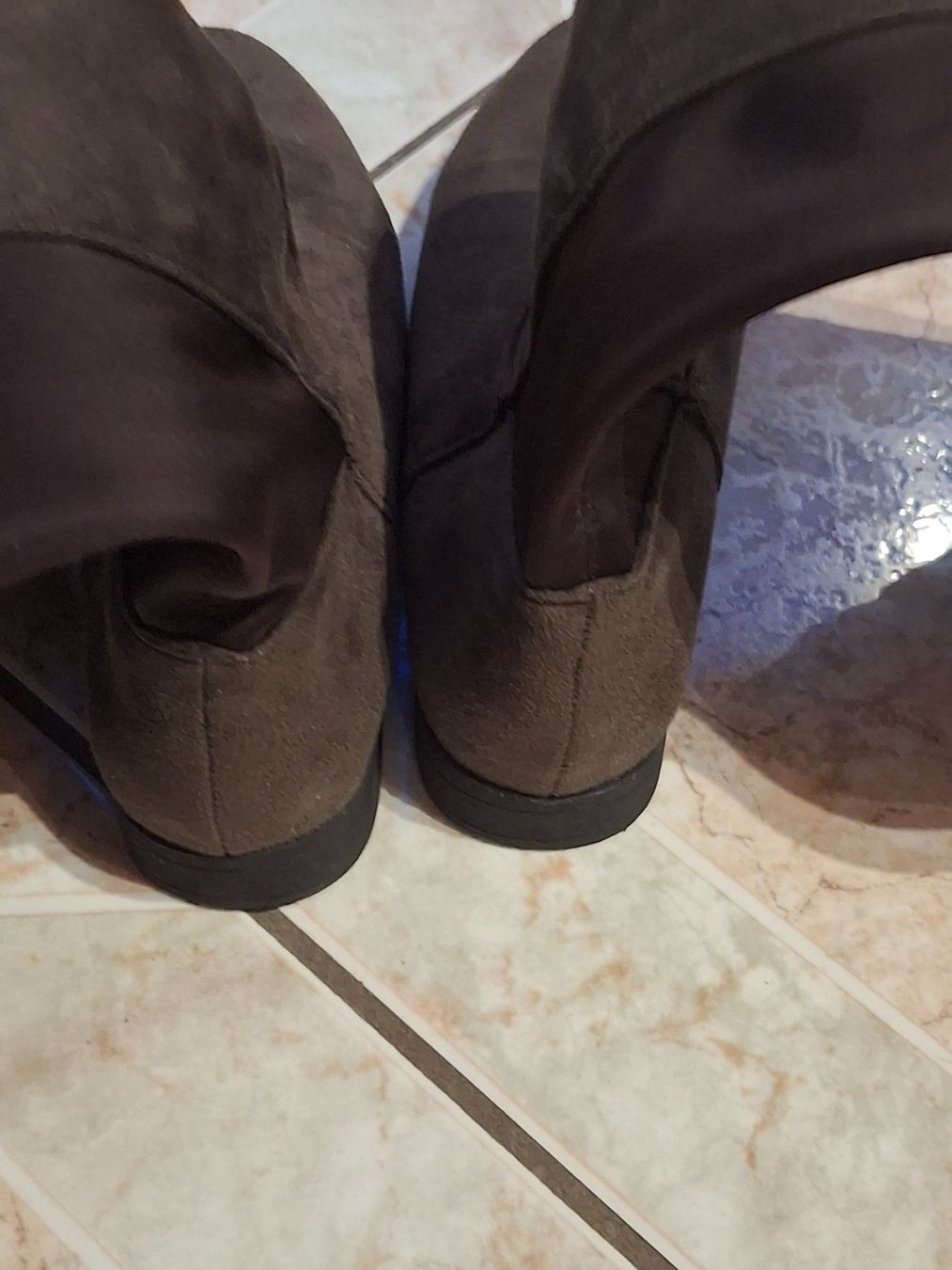 Damenschuhe: Longue botte - cuissarde grandeur 37 – Gebraucht aus Villiers von san_jn5w 2
