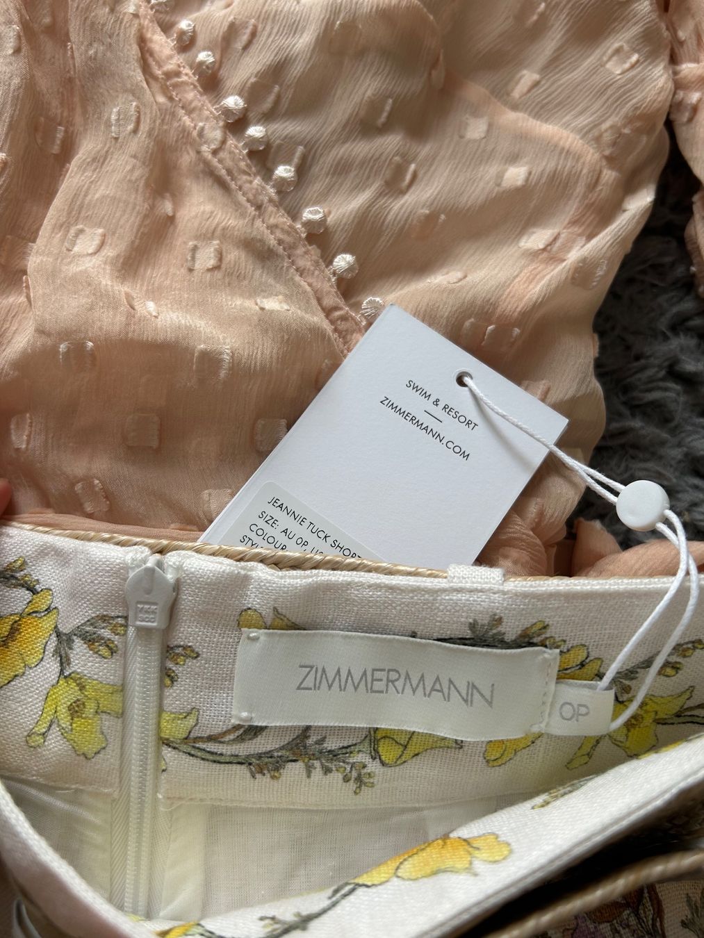 Zimmermann Pantaloni: Zimmermann Elegant Short [RRP $600] – Nuovo (secondo la descrizione) da St.Josefen venduto da lop_lh8d 6