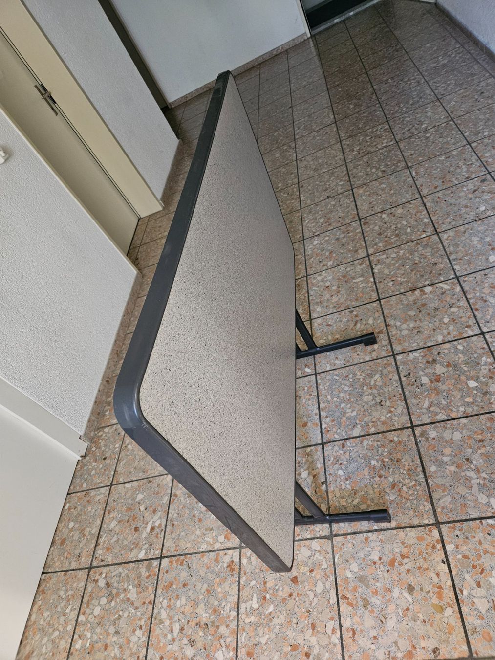 Tables: Campingtisch Klapptisch – D'occasion à Marthalen par PeSch.03 2
