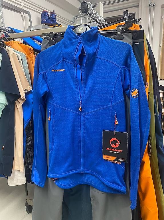 Mammut Giacche: Mammut Eiswand Guide ML Jacke Grösse S – Nuovo (secondo la descrizione) da Zürich venduto da Altruisti 1