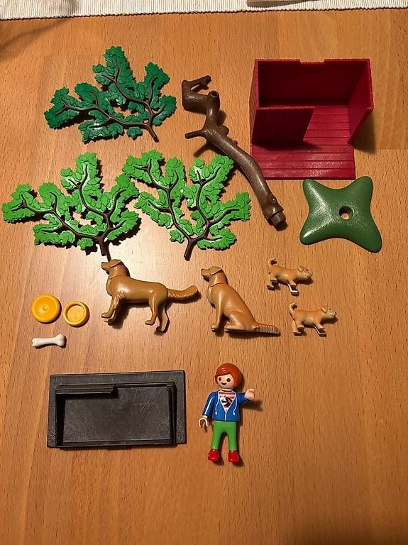 Giocattoli: Goldenretriver Playmobil – Usato da Märstetten venduto da ChristopheH01 1