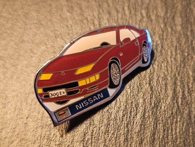 Nissan Plaketten & Abzeichen: Nissan 300ZX Anstecker Pin – Gebraucht aus Bern von Respirit 4