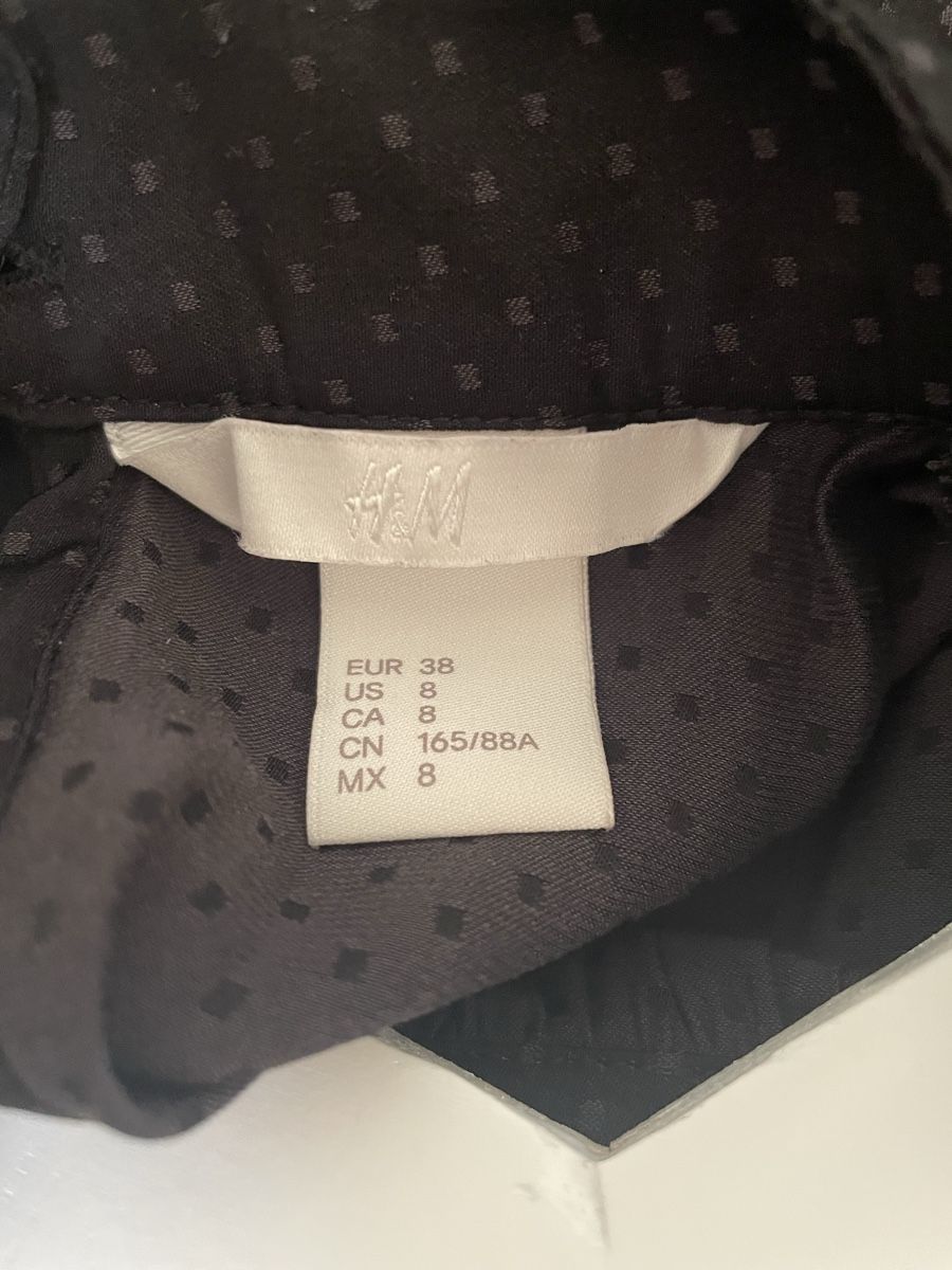 H&M Chemisiers: Bluse von H&M – D'occasion à Horw par Spi8992 4