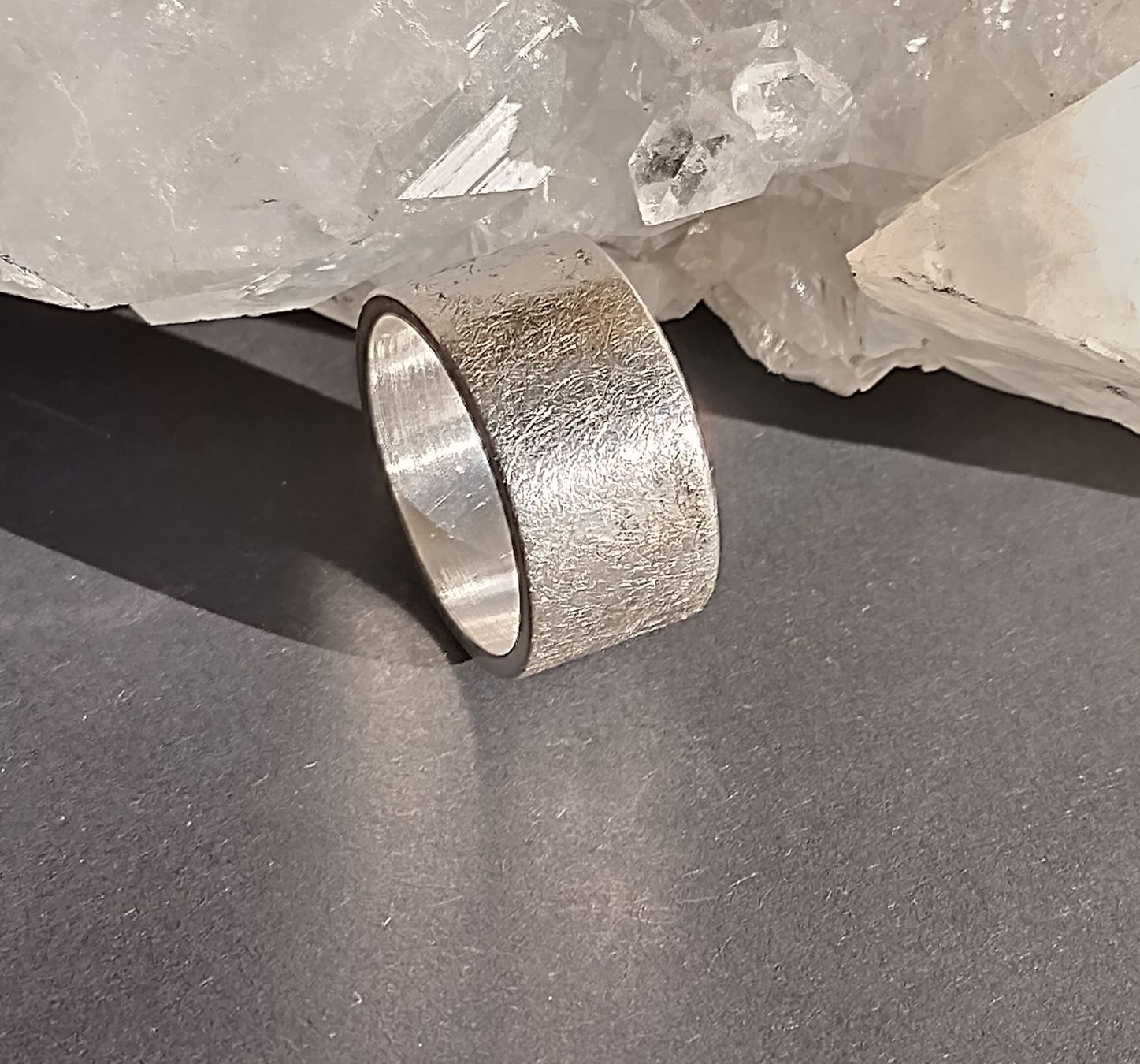 Ringe: RING SILBER 925 GEBÜRSTET BANDRING – Gebraucht aus Romanshorn von  1