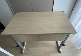 Kettler Schreibtisch und Schublade 