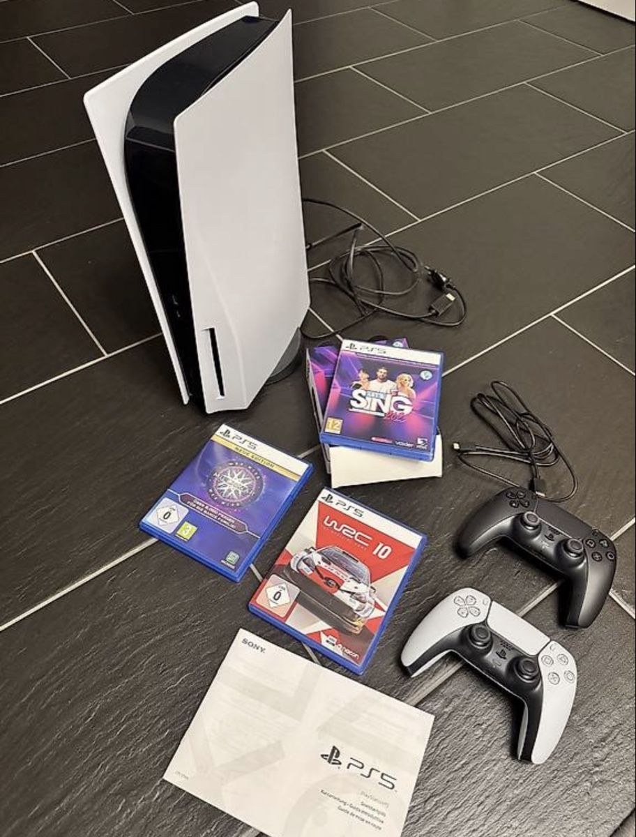 Sony Console: Playstation 5 Disk Edition inkl. Games & 2 Controller! – Usato da Wolfwil venduto da whyjoker