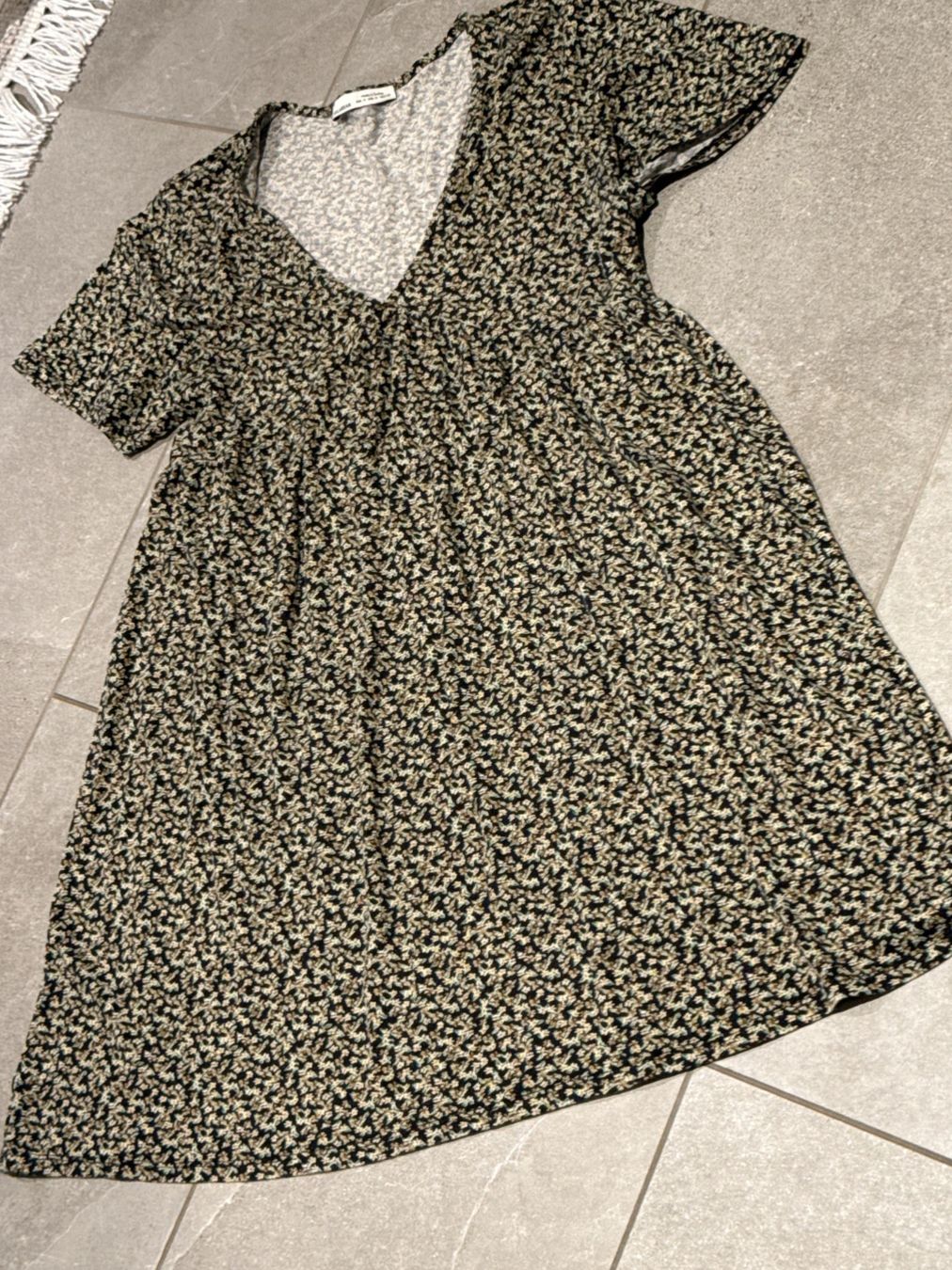 Pull&Bear Kleider: PULL&BEAR Damen Sommer- Kleid Grösse M – Gebraucht aus Amriswil von used2use 1