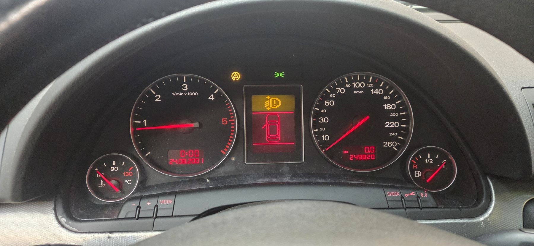 Automobili: Audi A4 Avant Quattro V6 TDI – Usato da Herisau venduto da Ijenic0610 3