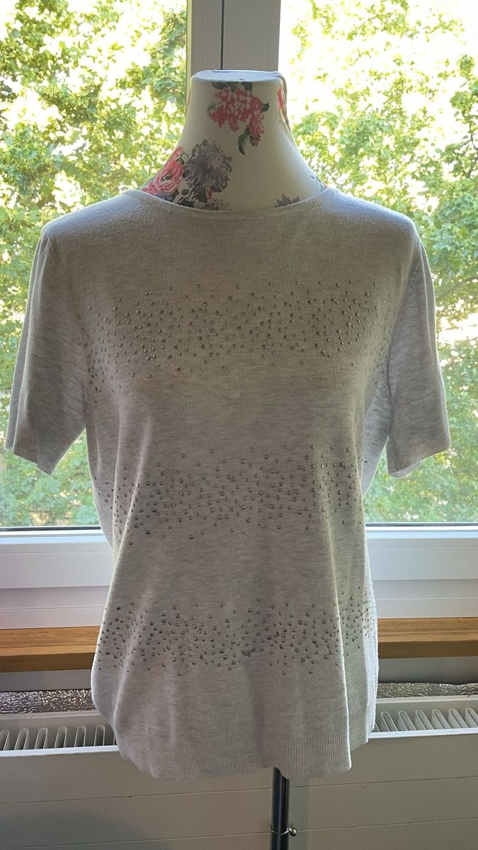 Pulls & Sweat-shirts: Charles Vögele kurzarm Damen Pullover hellgrau Grösse L – D'occasion à Schaffhausen par sun_k7nm 4