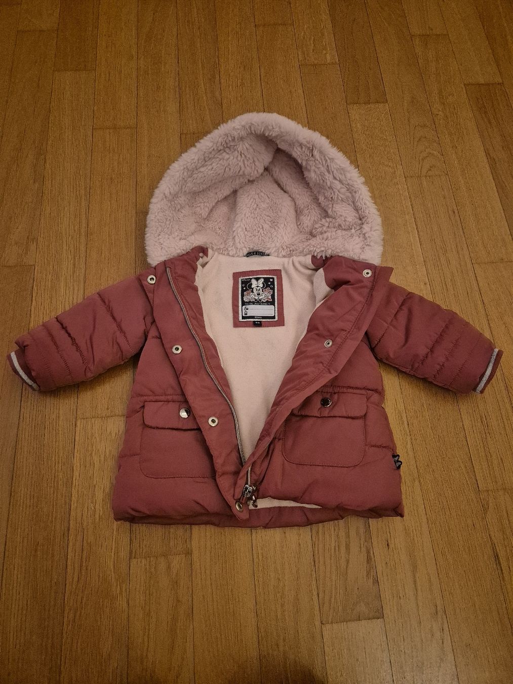 Jacken & Mäntel: Minnie Maus Jacke 68 – Gebraucht aus Hagenbuch ZH von Hondella 1