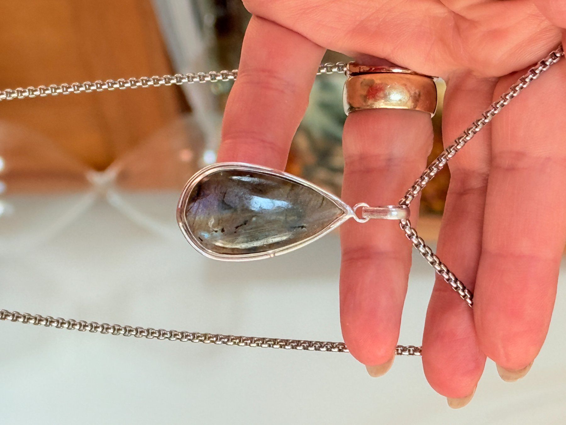 Catenine: Collier Labradorite naturelle – Nuovo e nell'imballaggio originale da Genève venduto da AGBERG 4