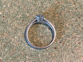 Swarovski Ring mit 15 Steinen