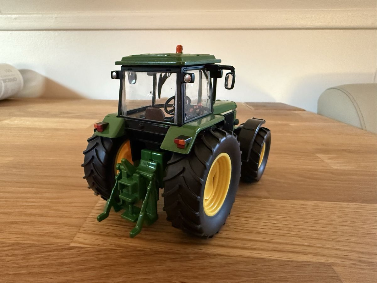 Britains Kit di modellismo & Modellini statici: John Deere 3350 Britains Modell 1/32 – Nuovo (secondo la descrizione) da Reisiswil venduto da uleibundgut 4