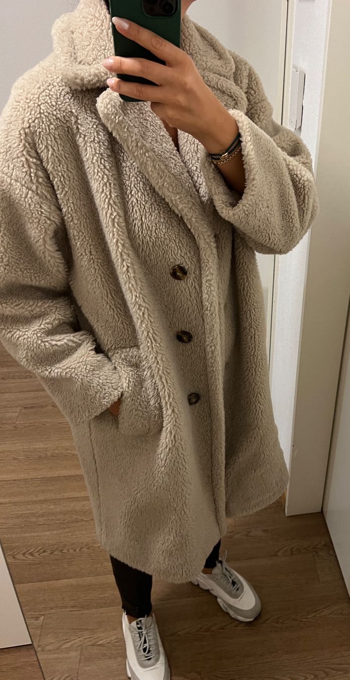 Max Mara Cappotti: Teddyfell Mantel Weekend Max Mara – Usato da Oeschgen venduto da Tiffany83 5