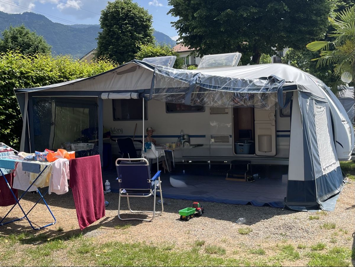 Verande & Tende da sole: Brand Vorzelt Wohnwagen – Usato da Hagenwil venduto da roman2543 2