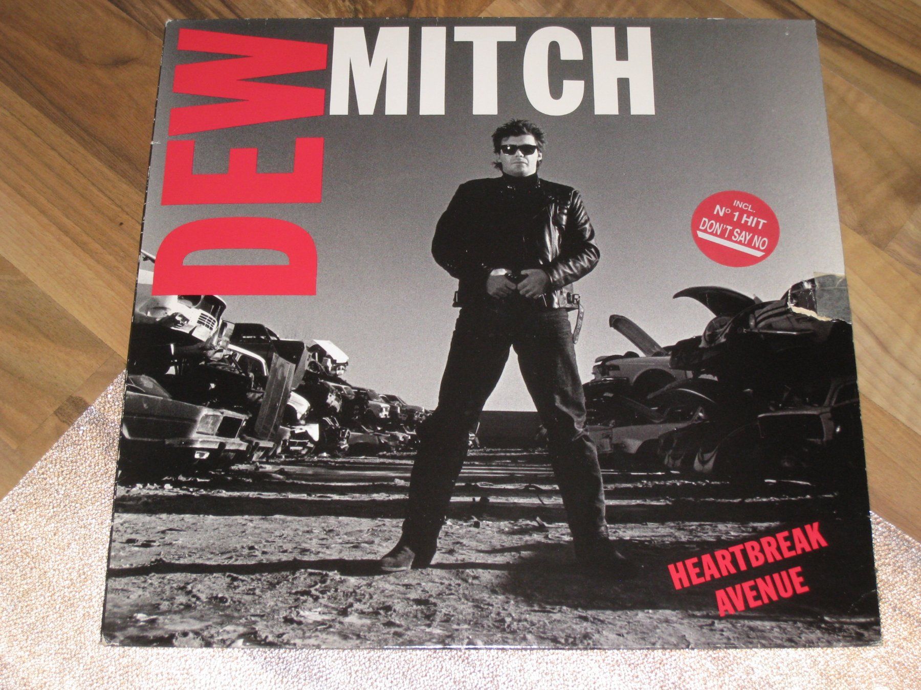 Dischi in vinile: LP - DEW MITCH - HEARTBREAK AVENUE – Usato da Steckborn venduto da Quo7